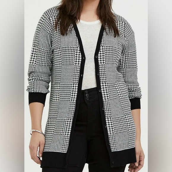 Torrid Houndstooth Print Cardigan - Picture 1 of 6